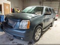 2009 GMC Yukon XL — photo 2 of 16 | VIN 1GKFK36329R207820