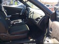 Photo 5 of 15 — 2011 Chrysler 200