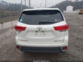 Photo 17 of 18 — 2017 Toyota Highlander