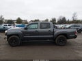 Photo 15 of 17 — 2010 Toyota Tacoma