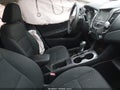 Photo 5 of 16 — 2017 Chevrolet Cruze
