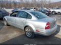 Photo 3 of 17 — 2003 Volkswagen Passat