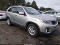 Photo 1 of 17 — 2015 Kia Sorento