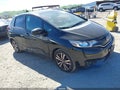2015 Honda Fit — photo 1 of 16 | VIN 3HGGK5H88FM779851
