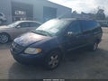 2005 Dodge Grand Caravan — photo 2 of 11 | VIN 1D4GP24R45B327529