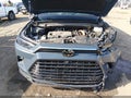 Photo 10 of 20 — 2025 Toyota Highlander