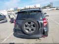 Photo 17 of 18 — 2012 Toyota RAV4