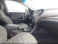 2018 Hyundai Santa Fe — photo 5 of 17 | VIN 5XYZT3LB7JG513089