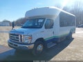 Photo 2 of 16 — 2015 Ford E-450