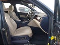 Photo 5 of 17 — 2017 Bentley Bentayga