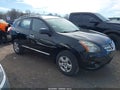 Photo 1 of 17 — 2015 Nissan Rogue