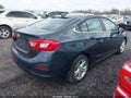 Photo 4 of 16 — 2017 Chevrolet Cruze