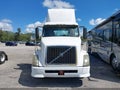 Photo 6 of 16 — 2008 Volvo VN