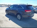 2016 Kia Sorento — photo 3 of 13 | VIN 5XYPG4A34GG011047
