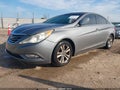 Photo 2 of 11 — 2013 Hyundai Sonata