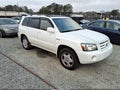 Photo 1 of 11 — 2005 Toyota Highlander