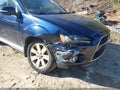 Photo 6 of 13 — 2011 Mitsubishi Outlander