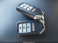 Photo 11 of 17 — 2016 Honda CR-V