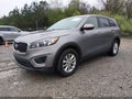 Photo 2 of 16 — 2017 Kia Sorento
