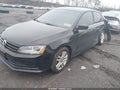 2017 Volkswagen Jetta — photo 2 of 13 | VIN 3VW167AJ3HM247599