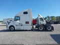 Photo 12 of 16 — 2015 Volvo VN