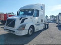 Photo 2 of 16 — 2015 Volvo VN