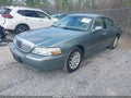 Photo 2 of 16 — 2006 Lincoln Town Car