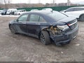 Photo 3 of 16 — 2011 Chrysler 200