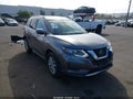 Photo 1 of 19 — 2018 Nissan Rogue