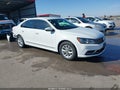 Photo 1 of 17 — 2016 Volkswagen Passat