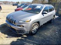 Photo 2 of 11 — 2014 Jeep Cherokee