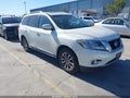 Photo 1 of 16 — 2013 Nissan Pathfinder
