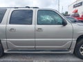 2001 GMC Yukon XL — photo 13 of 16 | VIN 1GKFK66U81J310947
