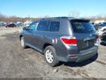 Photo 3 of 16 — 2011 Toyota Highlander