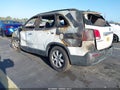 2012 Kia Sorento — photo 3 of 11 | VIN 5XYKT3A62CG213857