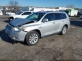 2008 Toyota Highlander Hybrid — photo 2 of 16 | VIN JTEEW44A282013441