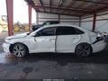 Photo 14 of 16 — 2022 Volkswagen Passat