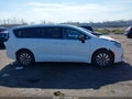 Photo 13 of 17 — 2025 Chrysler Pacifica
