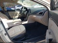2017 Hyundai Elantra — photo 5 of 17 | VIN KMHD84LF0HU246001