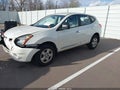 Photo 2 of 17 — 2015 Nissan Rogue