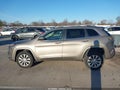 Photo 15 of 17 — 2017 Jeep Cherokee