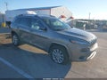 Photo 1 of 17 — 2017 Jeep Cherokee