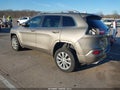 Photo 3 of 17 — 2017 Jeep Cherokee