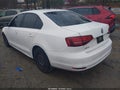 Photo 3 of 16 — 2016 Volkswagen Jetta