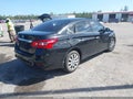 2017 Nissan Sentra — photo 4 of 17 | VIN 3N1AB7AP9HY214508