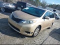 2012 Toyota Sienna — photo 2 of 16 | VIN 5TDYK3DCXCS234828
