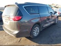 Photo 4 of 16 — 2017 Chrysler Pacifica
