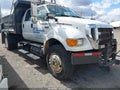 Photo 1 of 16 — 2005 Ford F-750