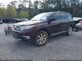 Photo 2 of 16 — 2013 Toyota Highlander
