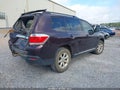 Photo 4 of 16 — 2013 Toyota Highlander